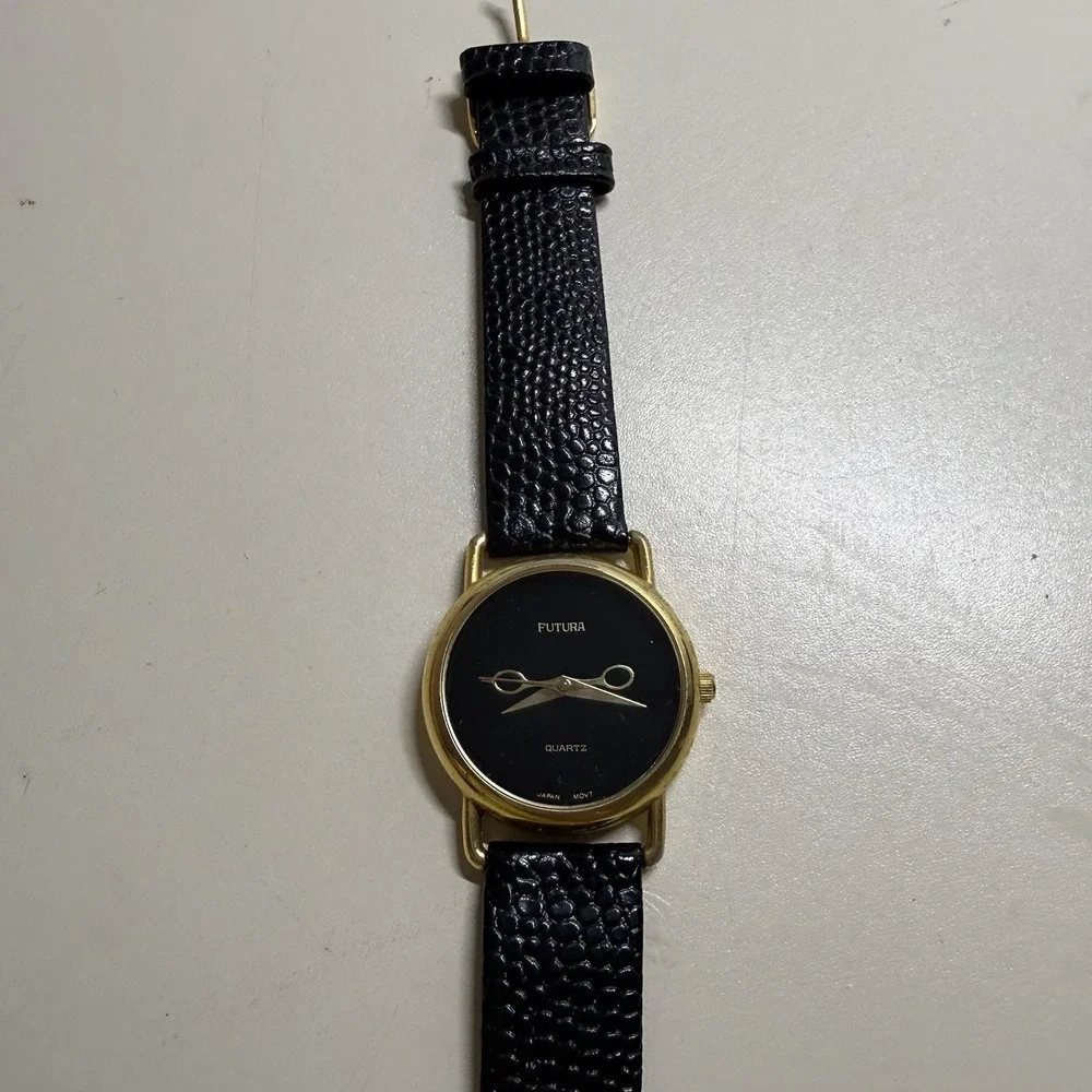 Futura Wristwatch Quartz Japan Movt Unisex Scissors Motif Cool Looking